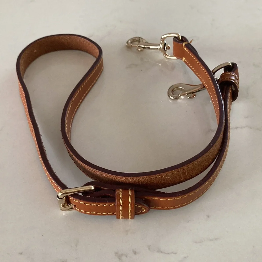 Dooney & Bourke Purse